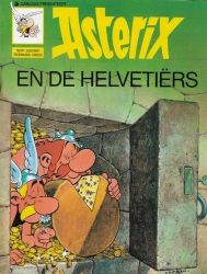 Afbeeldingen van Asterix #16 - En de helvetiers (groene kaft) - Tweedehands (DARGAUD, zachte kaft)