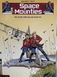 Afbeeldingen van Space mounties #2 - Oude man en de ruimte - Tweedehands