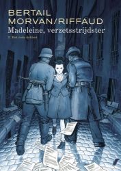 Afbeeldingen van Madeleine verzetstrijdster #2 - Rode dekbed
